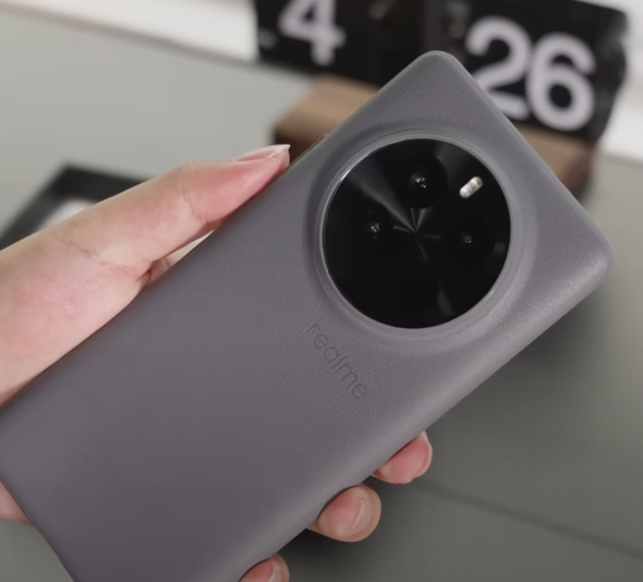 Realme GT5 Pro special case